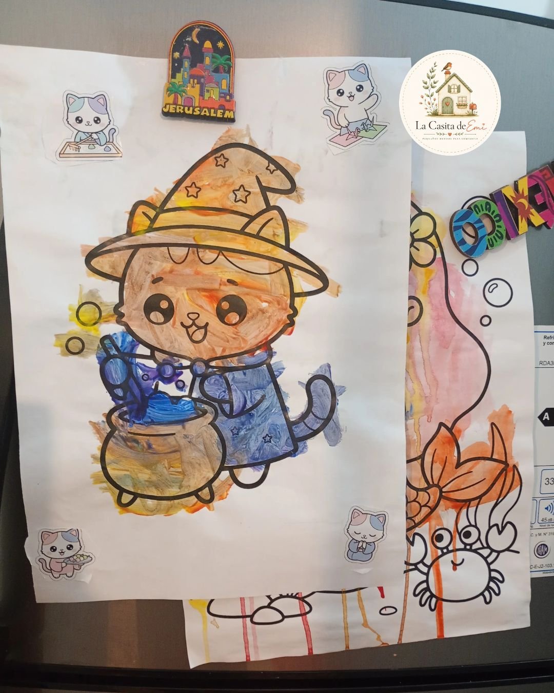 Muñecos de papel, vestuarios y accesorios impresos y recortados